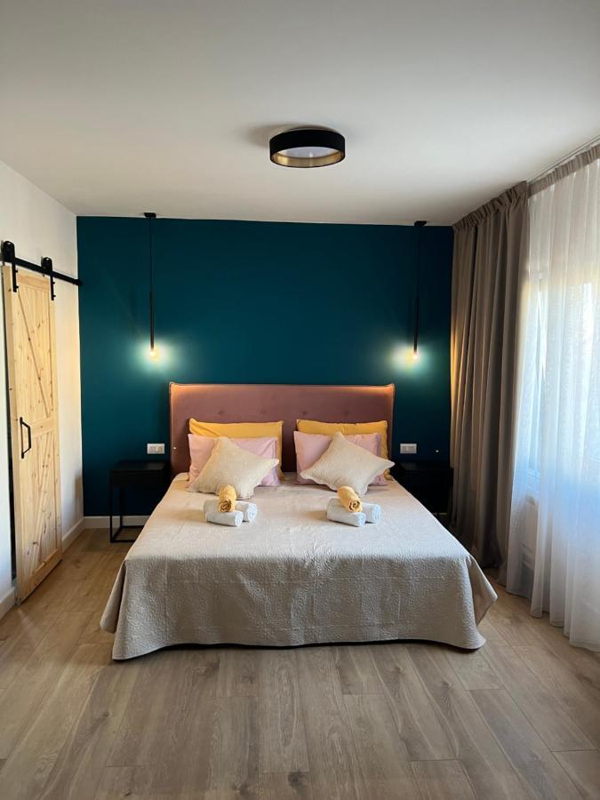 Paola Cozy Studio Ровінь Екстер'єр фото