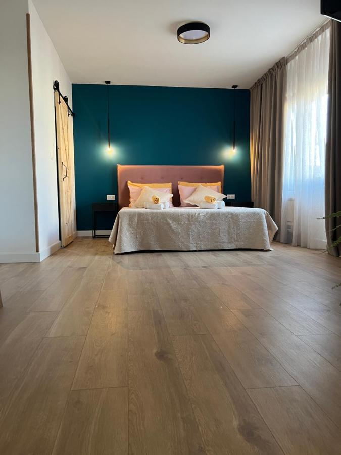 Paola Cozy Studio Ровінь Екстер'єр фото