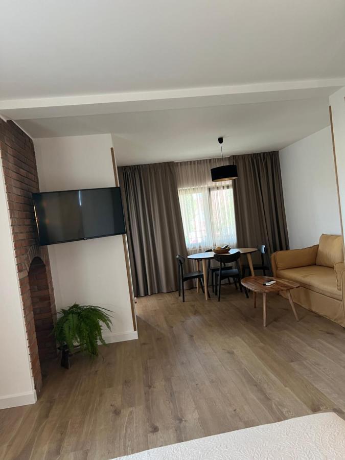 Paola Cozy Studio Ровінь Екстер'єр фото